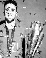 维尼修斯悼念若塔兄弟：愿他们安息，愿逝者家人获得无尽力量