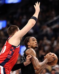 GA黄金甲体育-被快船各种打爆！篮网先发中锋近段时间的状态实在是太不稳定了？