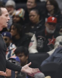 GA黄金甲体育官网-阿特金森：我得反思自己 我不知道在开场就采用无限换防是否正确