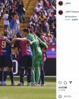 GA黄金甲体育官方网站-受伤也难掩大逆转的喜悦！莱万社媒：我们三分到手