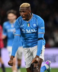 GA黄金甲体育-佩杜拉：加拉塔萨雷努力签奥斯梅恩，同意两年内不将球员卖回意甲